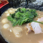 横濱家系ラーメン 勝鬨家 - 