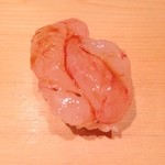 すし 豊倉 - 甘エビの昆布〆！
      よくもまぁ
      これだけモチモチに！
      ☆*:.｡. o(≧▽≦)o .｡.:*☆