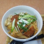 小さな食堂 ヒロ - カツ丼 ※拡大(2022.02.22)