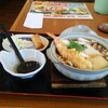 山田うどん食堂 亀井野店