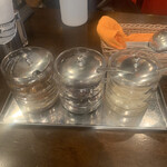 ステーキ＆ワイン　神房 - 福神漬け、レーズン、らっきょう