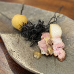 柚木元 - 脂のりの良い子熊と香茸