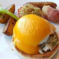 イタリアンダイニング ケシキ - 朝食・ずわい蟹のエッグベネディクト
