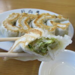 青竹手打ラーメン 日向屋 - ザク切りキャベツ･･ぎっしり。