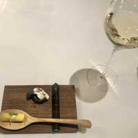 スブリム - アミューズ