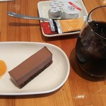 ボーノ - コーヒー・デザート セット この日は お茶しに 立ち寄りました