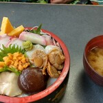 相浜亭 - その日丼1500円（税込）