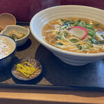 麺どころ 晃庵 - 菜の花と白魚の卵とじうどん