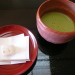 料亭旅館　いちい亭 - お抹茶とお菓子