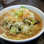 Ichirakutei - 野菜がたっぷりの味噌ラーメン