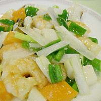 赤坂 四川飯店 - 海老と葱の塩味炒め（ランチセット）１２６０円