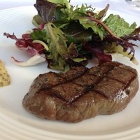 リストランテ･ヒロ チェントロ 丸ビル店 - シカのステーキです！