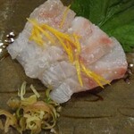 Tokkurinoki - 鯛の刺身塩麹和え750円