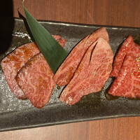 蕃 YORONIKU - 
