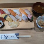 Aduma Zushi - 握り1.5