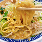 小田原タンメン総本店 - 麺が重たい