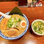 Menya Itsuki - 味噌ラーメンとミニ焼豚丼