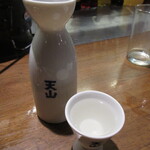 炭火焼肉 牛牛 - 天山 上撰 熱燗 450円(2021.12)