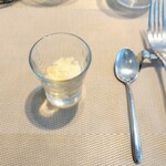 La Brianza - レモンとオレンジホワイトラムのソルベ(こちらが本当のポンケなんですって(^^)) これドルチェとしていただきたいくらい美味しかったな