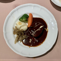 厳選洋食さくらい - ビーフシチュー（ハーフサイズ） ¥1,600