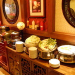 四川料理 川府 - ビュッフェコーナー