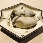 鮨たか山 - 牡蠣のオイル煮