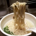 真鯛らーめん 麺魚 - 麺