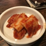 銀次郎 - 結構辛いキムチ