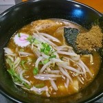 KEN'S KITCHEN - ランチセットA（らー麺、ライス、唐揚げ）850円