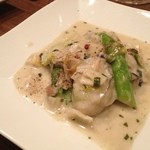 ミノビ - 牡蠣と下仁田ネギのフリカッセ