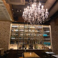 TOKYO Whisky Library - 
