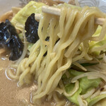 Kurumaya Ramen - 麺リフト