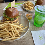 テディーズ ビガー バーガー - 