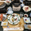 ホテル網走湖荘 - 料理写真:夕食のはじめのセッティング