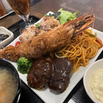 わ楽 - 海老フライの下にデミグラスミニハンバーグ2個