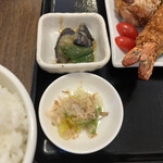 わ楽 - 茄子とピーマン煮浸し、白菜漬け