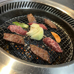 焼肉 東燈亭 - 