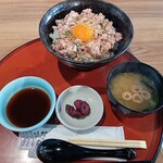 レストラン漁連 - ネギ塩丼