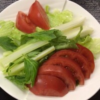 《旬の野菜 サラダ》