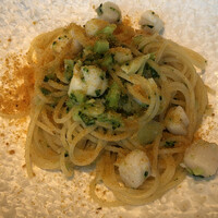 リストランテ･ヒロ チェントロ 丸ビル店 - パスタ① 小柱とブロッコリー、からすみのペペロンチーノスパゲッティーニ
