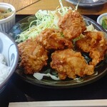 大衆食堂 鳥嶺 - 唐揚げ定食