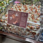 リンツ ショコラ ブティック  - 内観