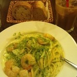 銀座ルヴァン エ ラ ヴィアンド - 海老と生のりのパスタ