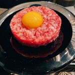 北海道焼肉 北うし - びえい和牛サーロインユッケ