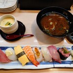 Awasuisan - 令和4年2月 ランチタイム
                        阿波定食
                        にぎり8貫＋赤出汁＋茶碗蒸し 1080円