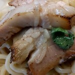 らーめん工房 麺作 - トロトロに煮込まれたチャーシュー