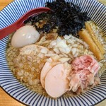 焼きあご塩らー麺 たかはし - 得製背脂醤油らーめん