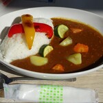 Cafe Rassembler - 華味鳥の野菜カレー