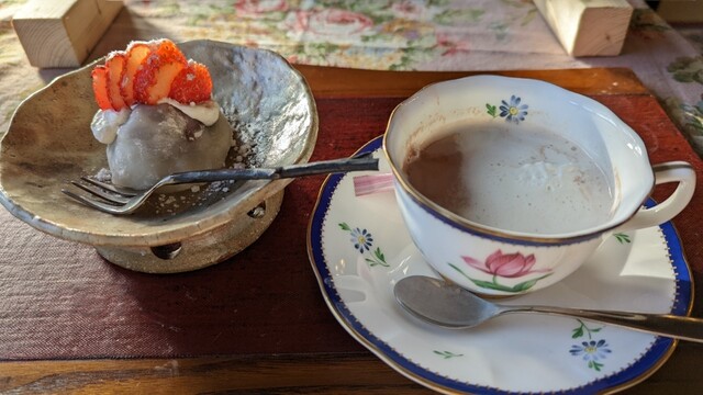 カフェ ヴィアンシェモア &ndash; 油島｜岩手県一関市の落ち着くカフェで手作りスイーツと軽食