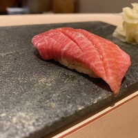 上野 榮 - 